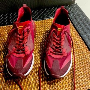 Maroon Fabletics sneakers